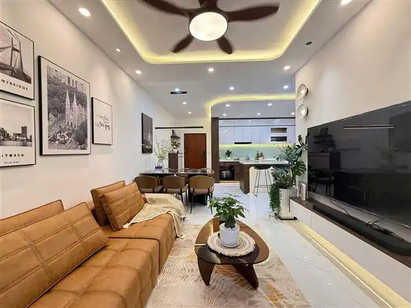 Good condition apartment for rent in Sky Garden 1 near SC Vivo City 8 Sky Garden 1 apartment for rent with river and boulevard view