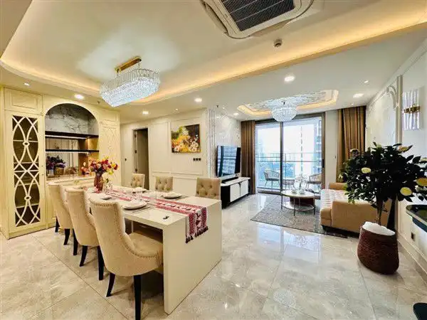 Gorgeous apartment for rent, 3 bedrooms, fully furnished The Peak M8 13 Gorgeous apartment for rent, 3 bedrooms, fully furnished The Peak M8