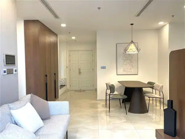 Vinhomes Golden River: New 2-Bedrooms Unit Near CBD 2 Vinhomes Golden River: New 2-Bedrooms Unit Near CBD