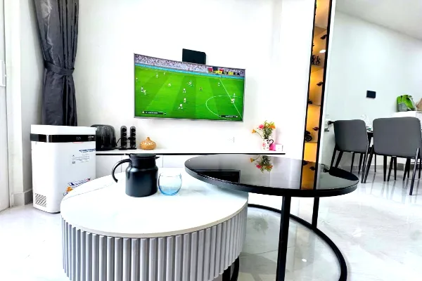 New 46m² Sunrise Riverside Apt - Ideal Home Office