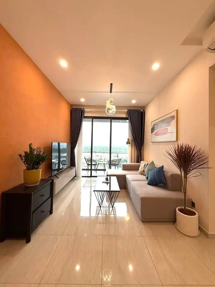 Q2 Thao Dien 3BR (101m²) River View High Floor | $2,000/Mo