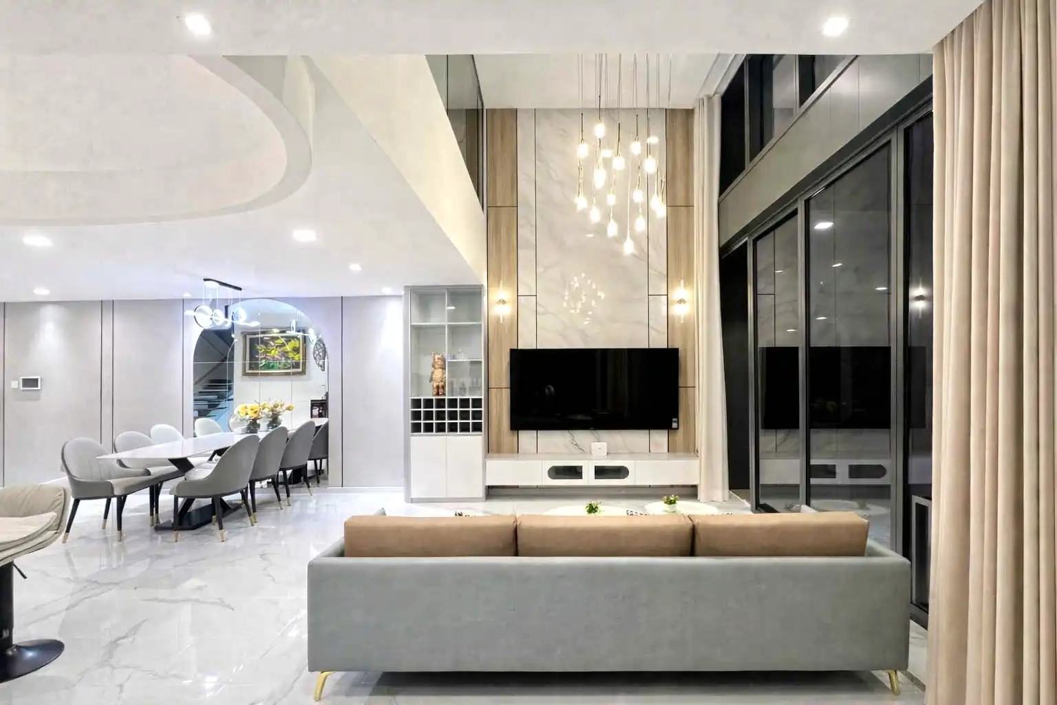 Luxury 2BR Apartment at The Opera Residence, River View