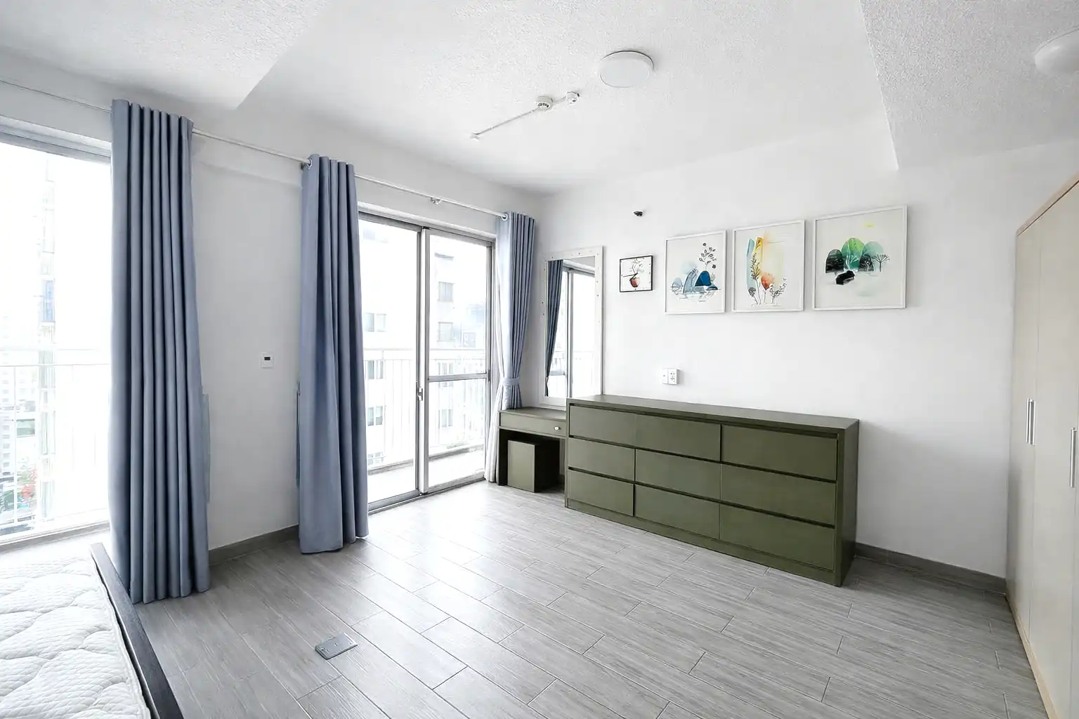 Scenic Valley 1 Apartment for Rent 110m2, 2BR, Large Balcony